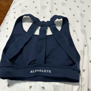 Alphalete sports bra